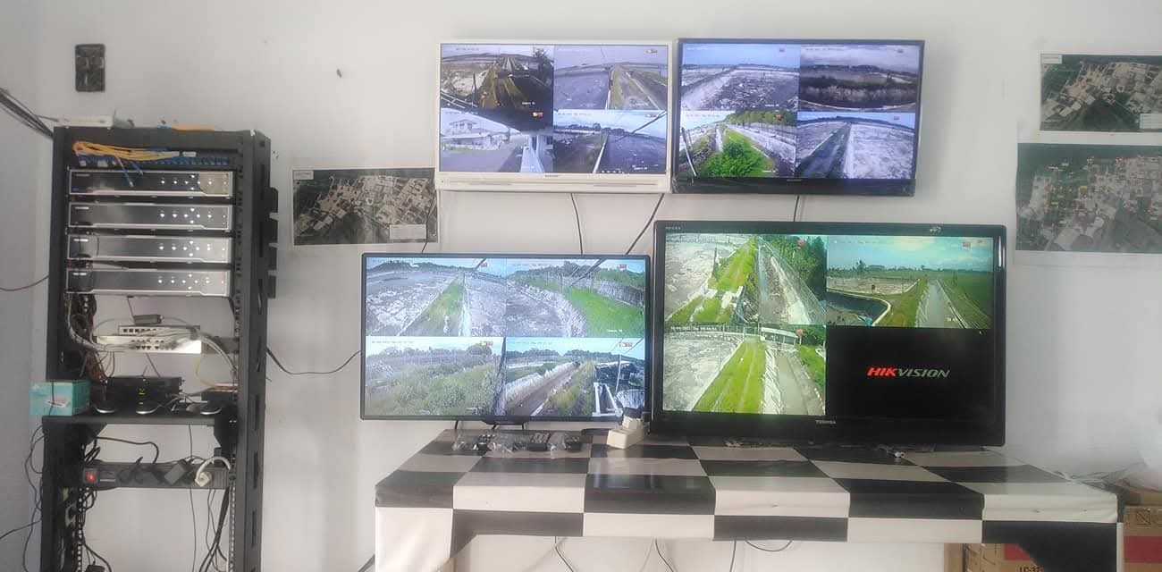 Deskripsi proyek